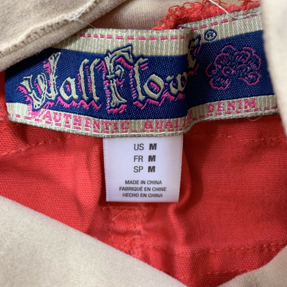 Wallflower Maternity Denim Fringe Shorts (NWT) - Picture 5 of 6